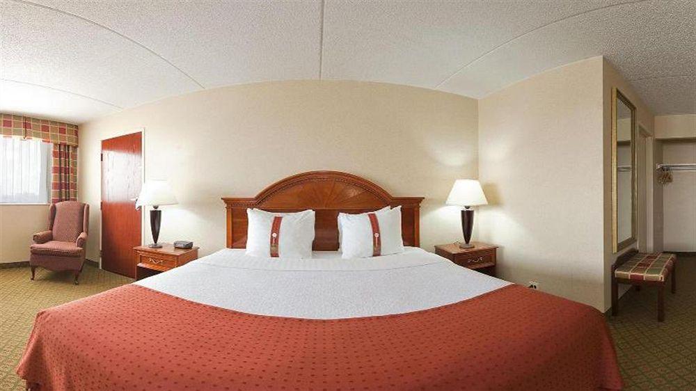Delta Hotels By Marriott Muskegon Convention Center מראה חיצוני תמונה
