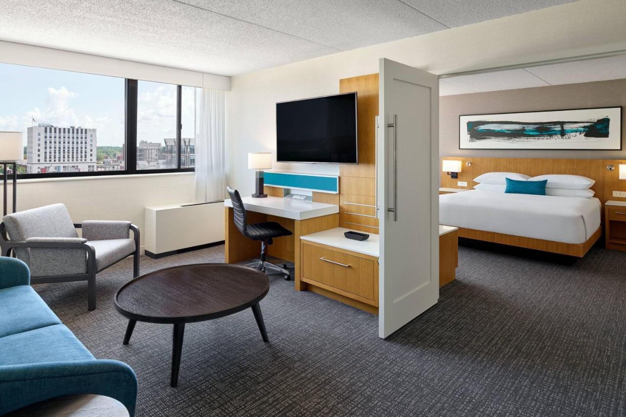 Delta Hotels By Marriott Muskegon Convention Center מראה חיצוני תמונה