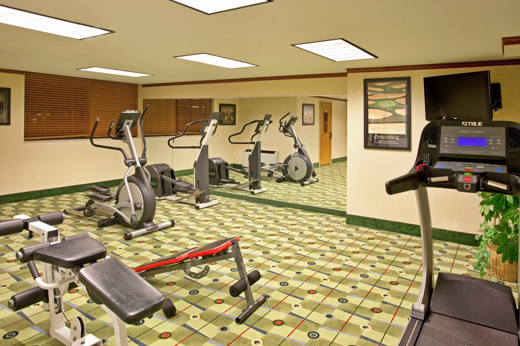 Delta Hotels By Marriott Muskegon Convention Center מראה חיצוני תמונה